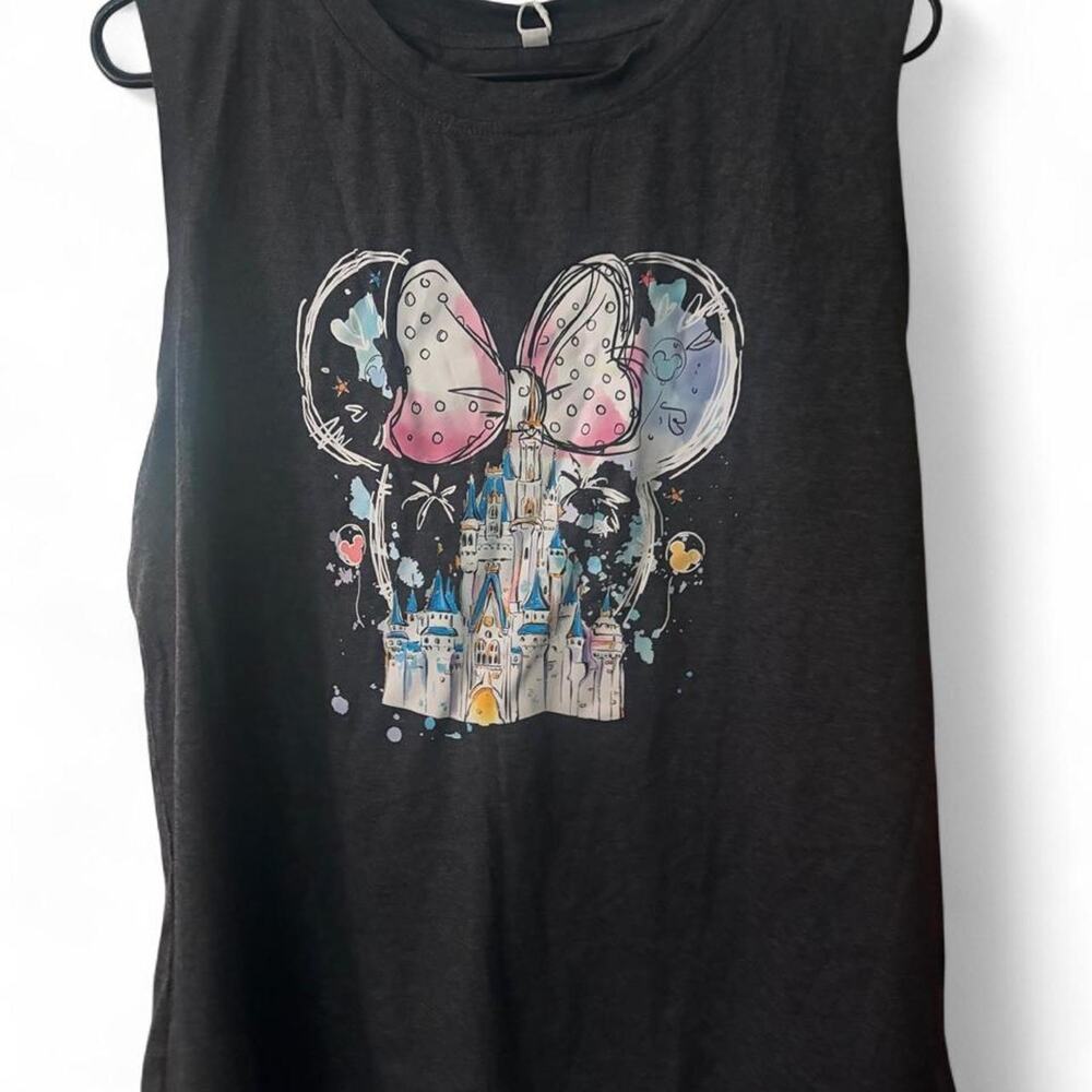New style Disney dark grey tank top with pink and blue details. Size: XXL